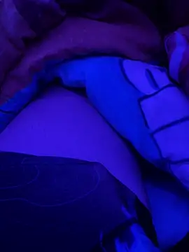 Hugo76578 online show from December 2025 01:05:01 PM