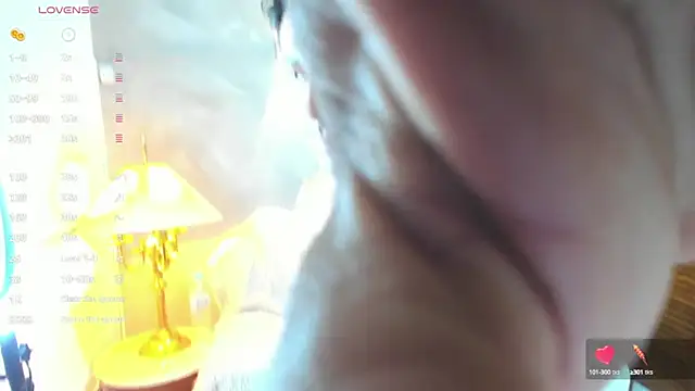 Snapshot of Dylanstonne chatting on January 2025 03:11:02 AM Dylanstonne online show from January 2025 03:11:02 AM