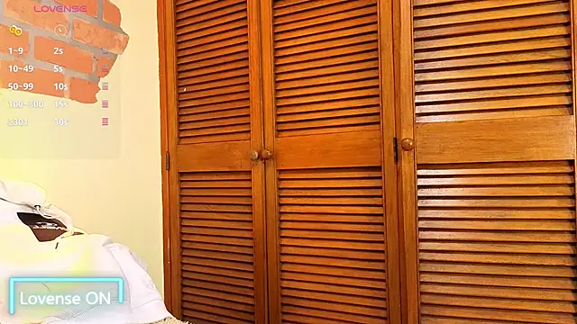 Dylanstonne online show from November 2025 08:52:01 PM