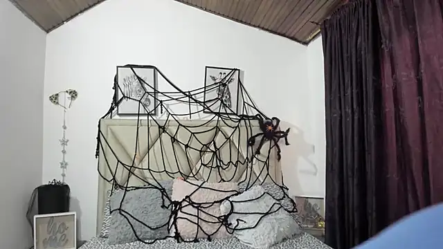 MonyCassius online show from October 2025 11:57:02 AM