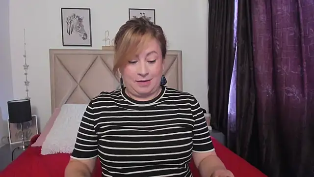 MonyCassius online show from July 2026 12:31:01 PM