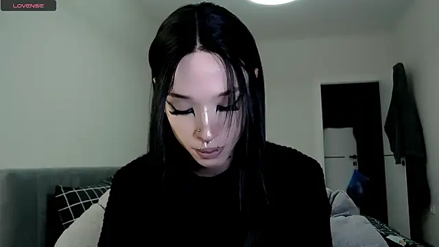 Dasha M online show from September 2025 02:11:01 PM