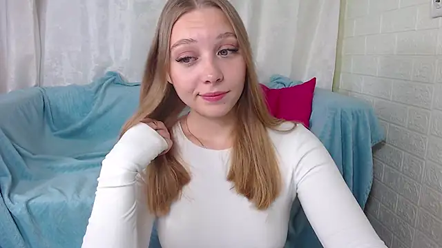 bellaa love  online show from September 2025 12:25:02 AM