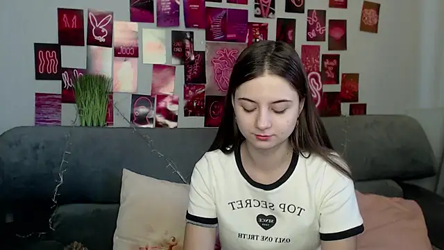 MilanaRoza online show from September 2025 04:55:02 AM