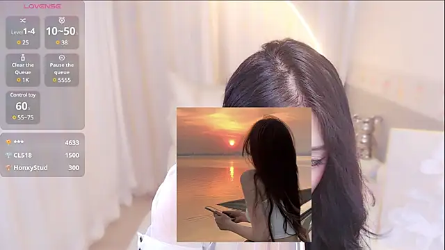 xiaoxiaoguaibao online show from December 2024 07:46:02 PM