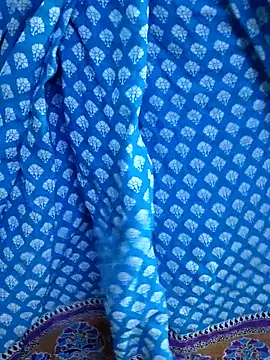 yoursweety09 online show from October 2025 05:42:01 PM