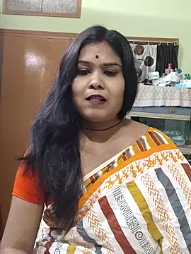 yoursweety09 online show from March 2026 07:24:01 AM