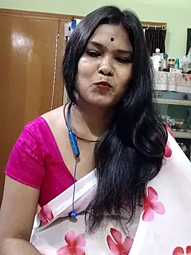 yoursweety09 online show from April 2026 02:02:02 PM