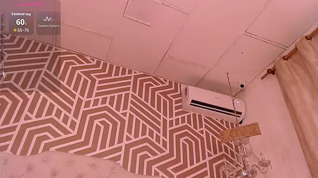 Snapshot of SashaDurante chatting on February 2026 12:35:02 PM SashaDurante online show from February 2026 12:35:02 PM