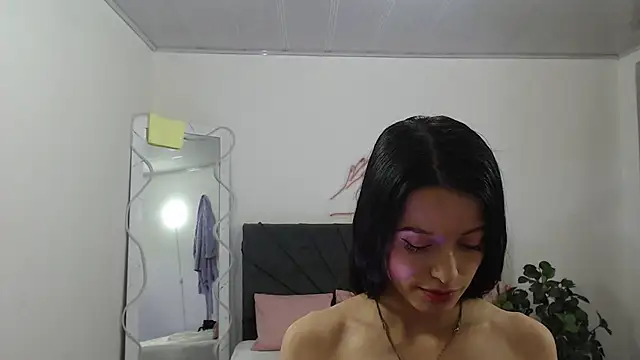 Laylafoxy tay online show from January 2025 03:26:02 AM