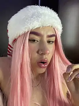 Snapshot of Im_Valen_Cute chatting on December 2024 12:48:02 AM Im Valen Cute online show from December 2024 12:48:02 AM