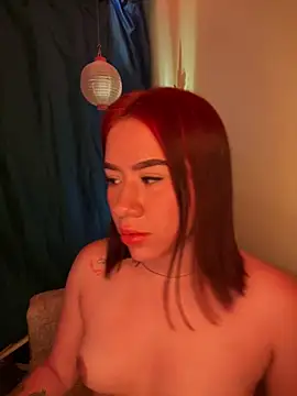 Snapshot of Im_Valen_Cute chatting on February 2025 12:36:02 AM Im Valen Cute online show from February 2025 12:36:02 AM