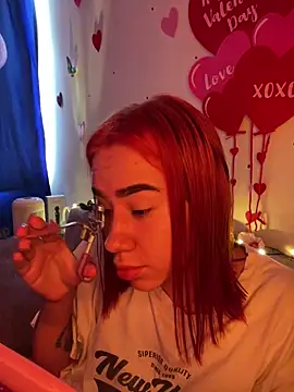 Snapshot of Im_Valen_Cute chatting on February 2025 09:38:02 PM Im Valen Cute online show from February 2025 09:38:02 PM