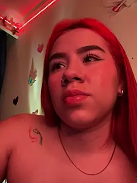 Snapshot of Im_Valen_Cute chatting on March 2025 12:33:02 AM Im Valen Cute online show from March 2025 12:33:02 AM