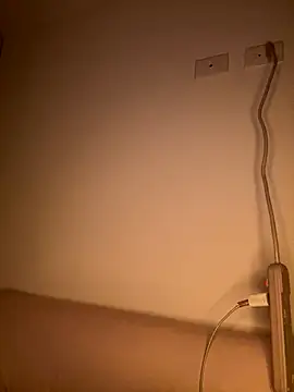 Snapshot of Im_Valen_Cute chatting on October 2025 02:42:01 AM Im Valen Cute online show from October 2025 02:42:01 AM