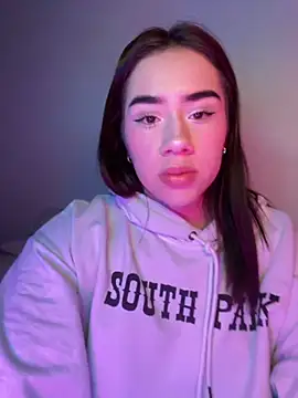 Snapshot of Im_Valen_Cute chatting on October 2025 02:11:02 AM Im Valen Cute online show from October 2025 02:11:02 AM