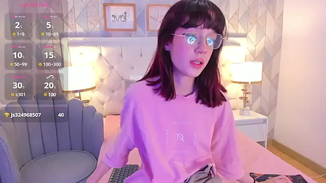 Snapshot of Nastya_Fantasy chatting on February 2025 07:29:01 PM Nastya Fantasy online show from February 2025 07:29:01 PM
