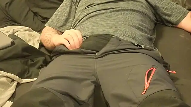 Dan8736 online show from February 2026 10:33:01 PM