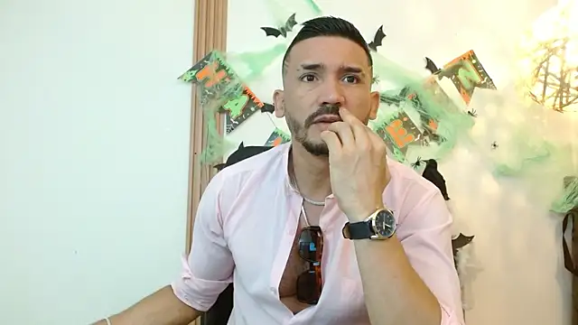 Reiko 85  online show from October 2025 02:39:02 PM