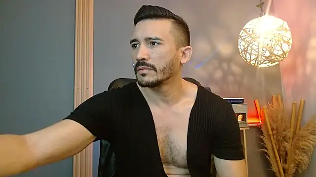 Reiko 85  online show from March 2026 02:39:02 PM