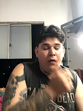 Snapshot of ELtiorick18 chatting on September 2025 03:30:02 AM ELtiorick18 online show from September 2025 03:30:02 AM