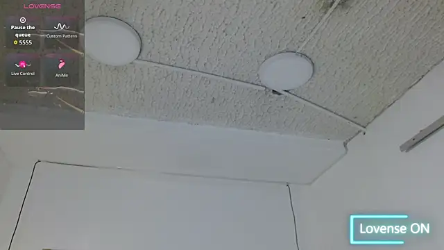 Dyla n18 online show from February 2026 06:06:01 PM