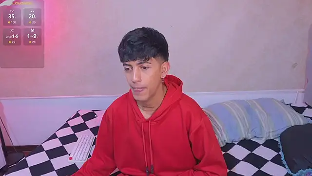 teobowny  online show from November 2025 01:35:02 PM