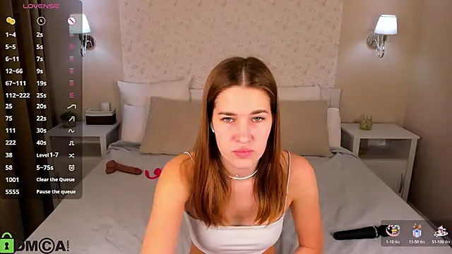 Jennifer Wadee online show from November 2025 11:32:02 PM