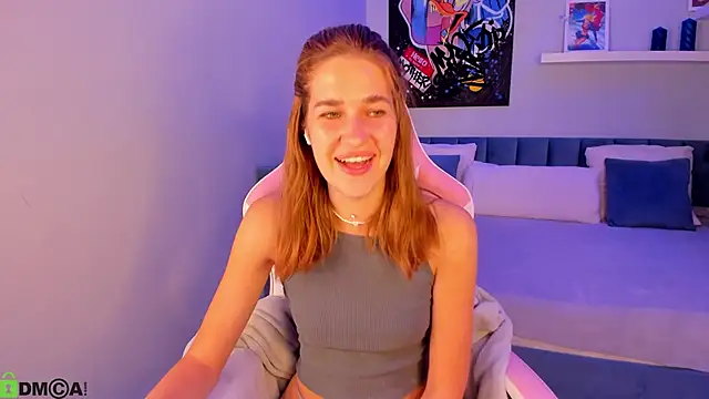 Jennifer Wadee online show from May 2026 11:03:01 PM