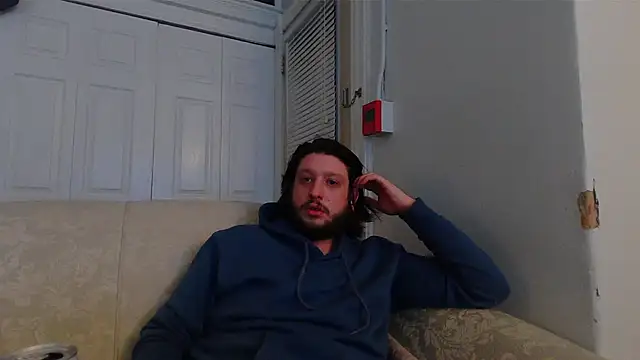 Marksoyer online show from January 2025 05:28:02 AM