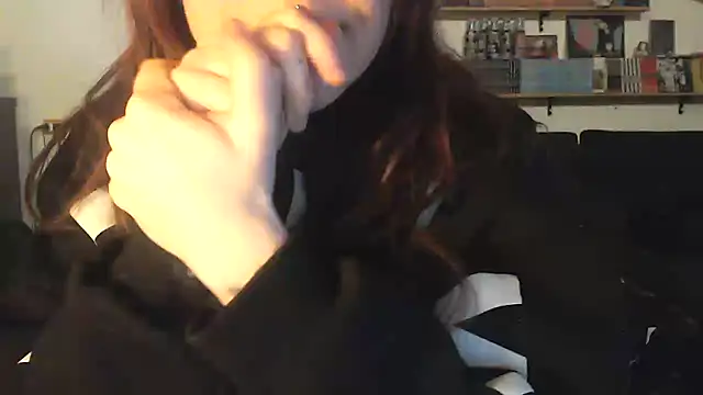 complicata mente online show from February 2025 09:11:01 AM