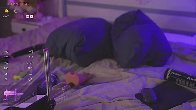 Devilsss toy online show from February 2025 06:04:02 PM