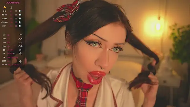 Devilsss toy online show from October 2025 03:54:01 PM