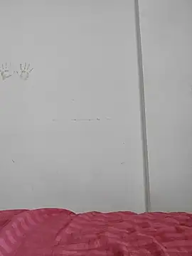 Punekarmanoj97 online show from November 2025 09:12:02 AM