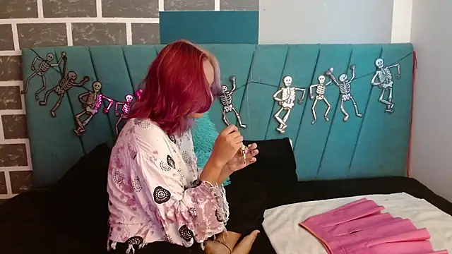 Alterego1   online show from November 2025 11:45:01 AM