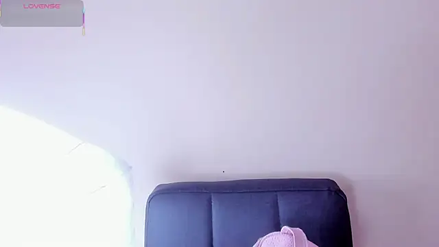 tutu milf online show from October 2025 01:12:02 PM