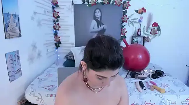 alinabozz1 online show from March 2025 03:36:02 PM