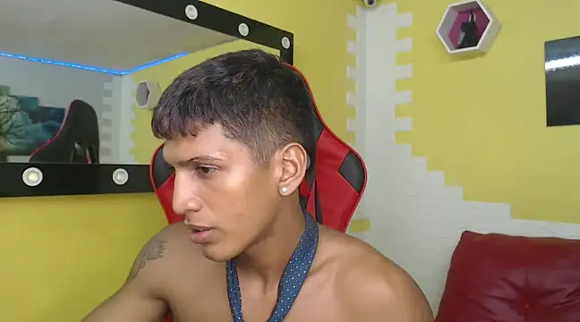 mau elixxx online show from December 2024 05:37:02 AM