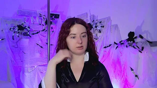 AnnTerry  online show from October 2025 08:37:02 AM