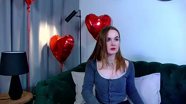 Snapshot of DanaDrake chatting on February 2025 01:03:02 AM DanaDrake online show from February 2025 01:03:02 AM