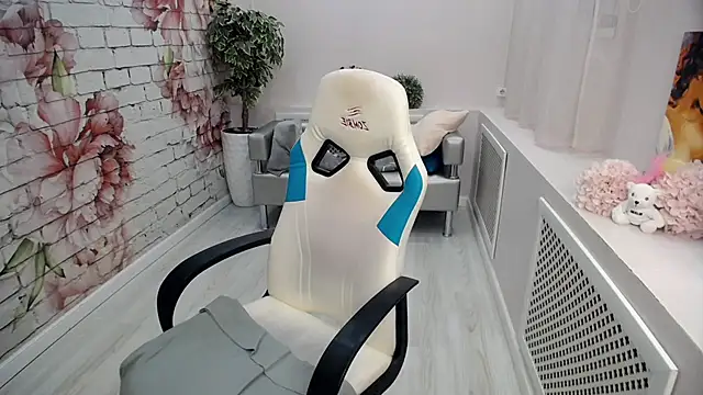 Snapshot of Cutie_Asya chatting on October 2025 04:16:01 AM Cutie Asya online show from October 2025 04:16:01 AM