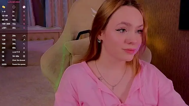 Kari Lunna online show from January 2025 04:47:02 AM