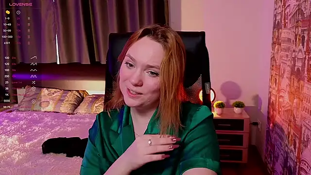 Kari Lunna online show from January 2025 09:49:02 AM