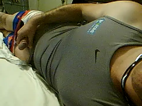 Snapshot of frank32love chatting on March 2025 09:12:02 AM frank32love online show from March 2025 09:12:02 AM