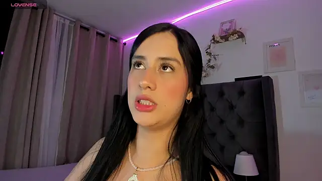 Amiirra  online show from May 2026 03:14:01 AM