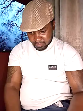 Snapshot of Champs303@xh chatting on October 2025 08:54:02 PM Champs303xh online show from October 2025 08:54:02 PM