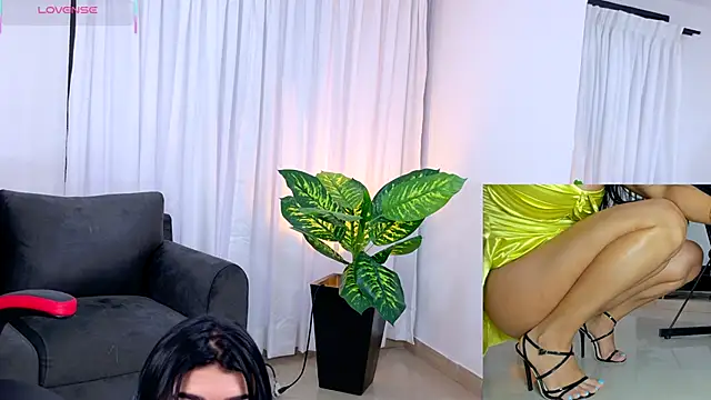 Snapshot of kimberly_ chatting on October 2025 10:29:01 PM kimberly online show from October 2025 10:29:01 PM