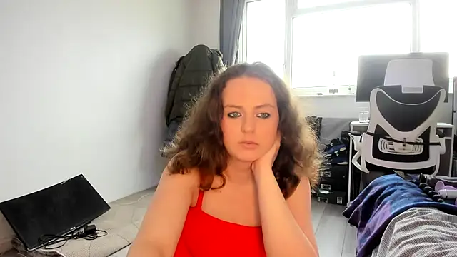 ENGLISHEMILY 69 online show from January 2025 12:41:02 PM