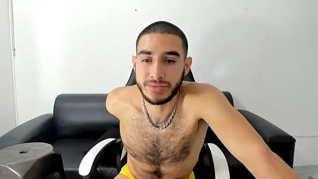 Snapshot of JuanDiegoKing chatting on March 2025 06:46:02 AM JuanDiegoKing online show from March 2025 06:46:02 AM