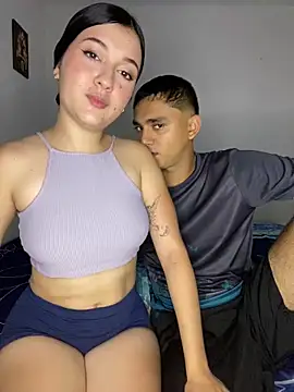 Jonlis01 online show from April 2026 09:42:01 PM